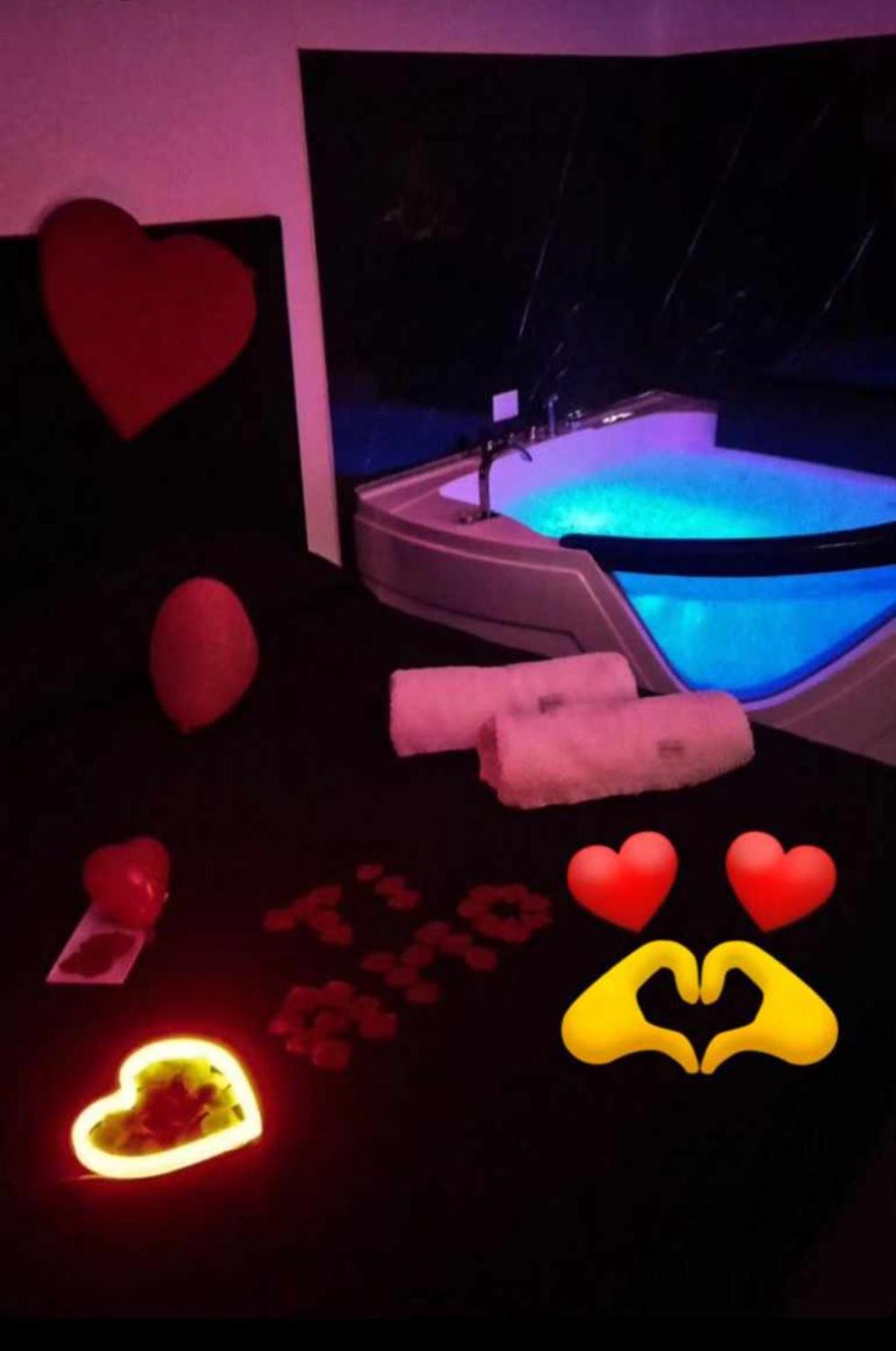 Due Cuori Suite Бари Экстерьер фото