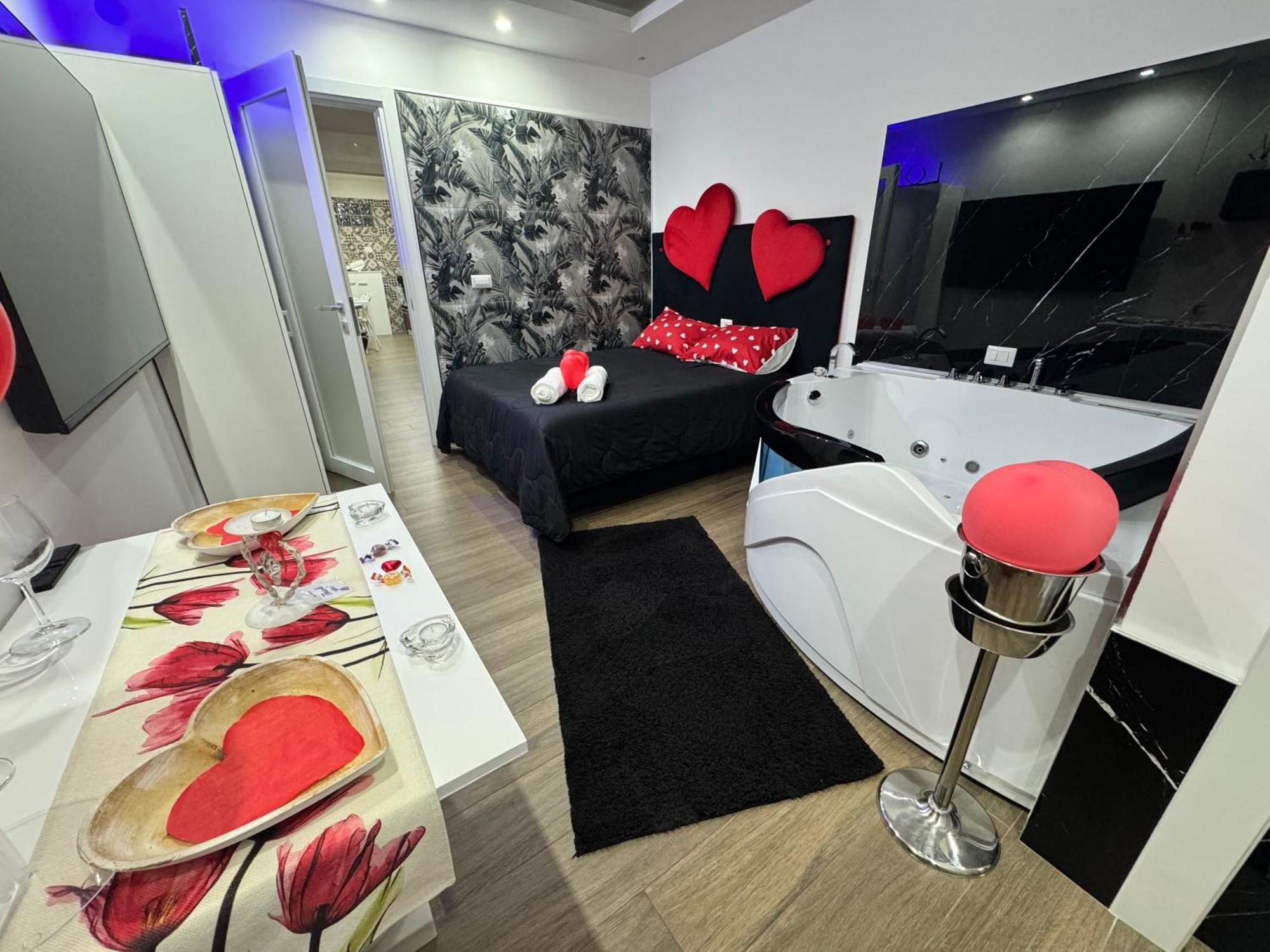 Due Cuori Suite Бари Экстерьер фото